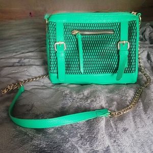 JustFab Crossbody. Kelly green with gold hardware